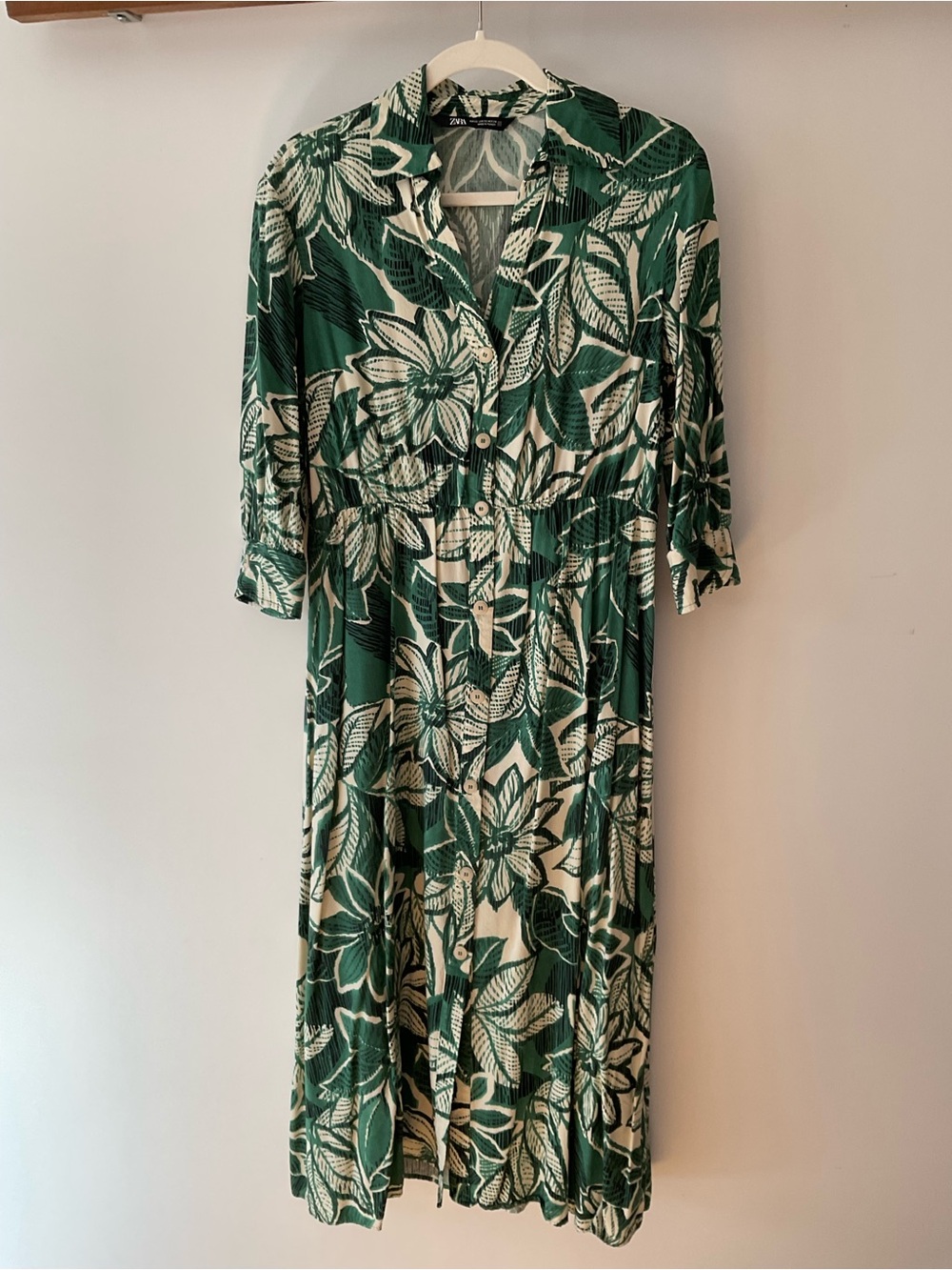 Zara Green and Cream Leaf-Print Button Front Dress